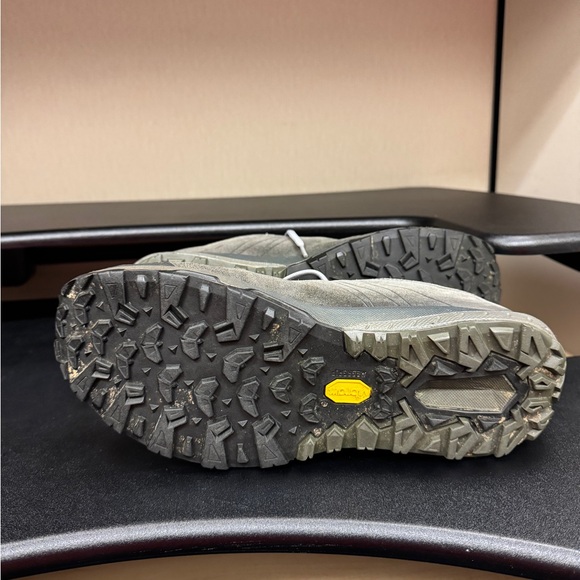 Men’s Hiking Shoes 
Asolo Space GV Hiking Shoes 
Size 11 men’s - Picture 14 of 14